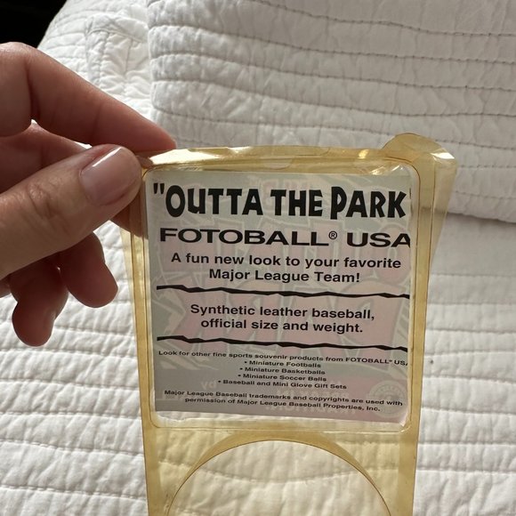 Devil Rays Inaugural Season 1998 Base Ball MLB in Casing NIB - Picture 3 of 10